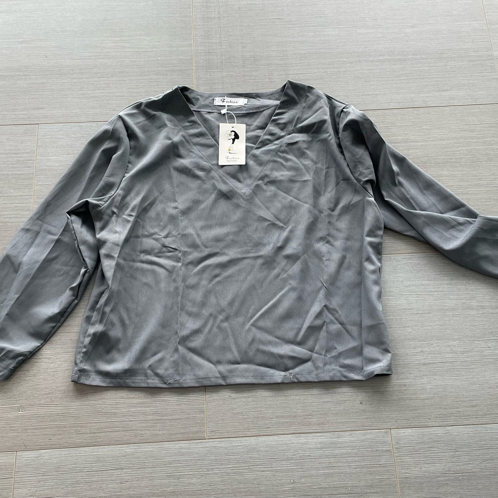 Sheer blouse. New.